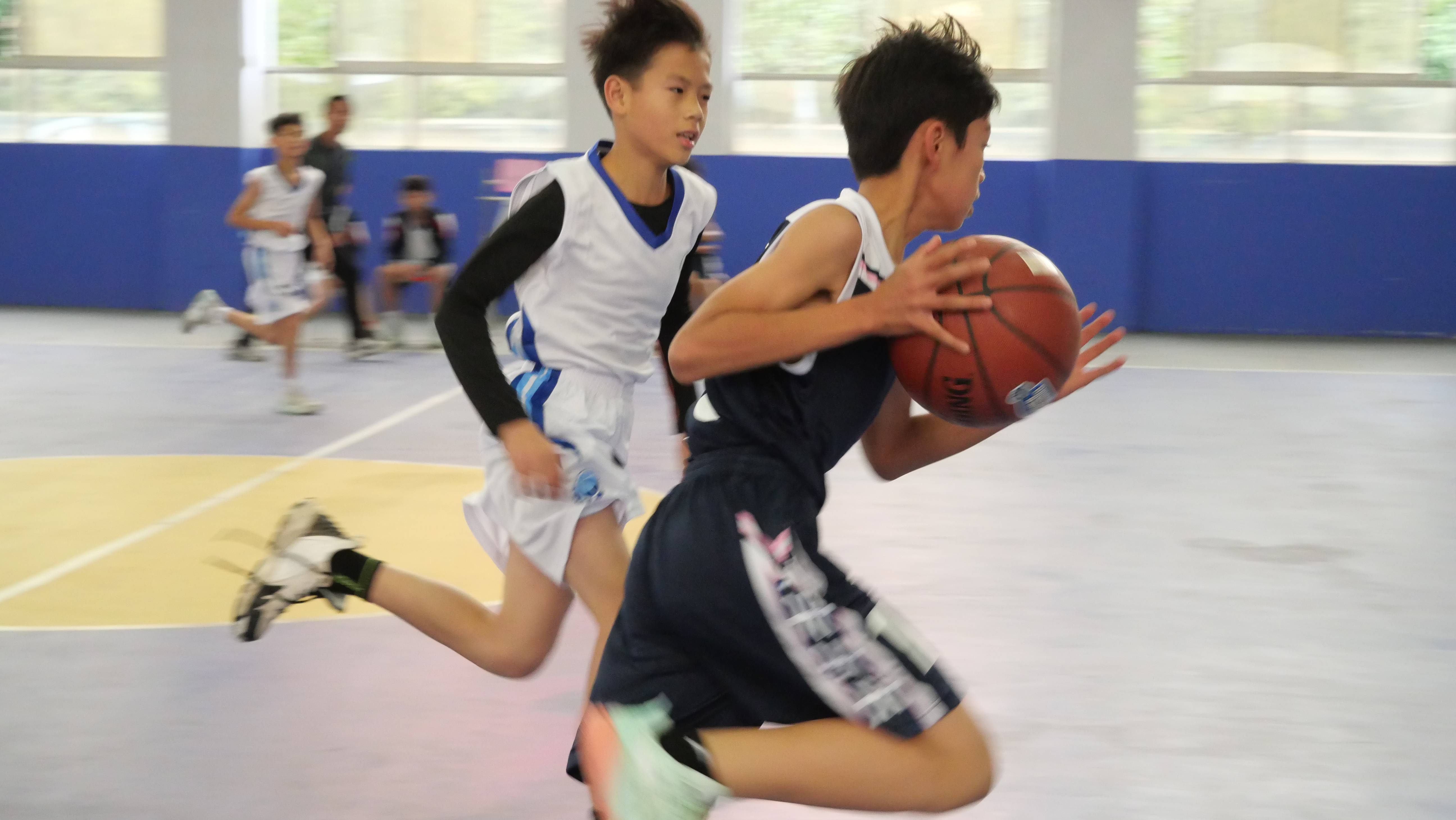 乐鱼（LEYU）体育-全国青少年篮球联赛新赛季火热开幕，少年天才持续涌现的简单介绍