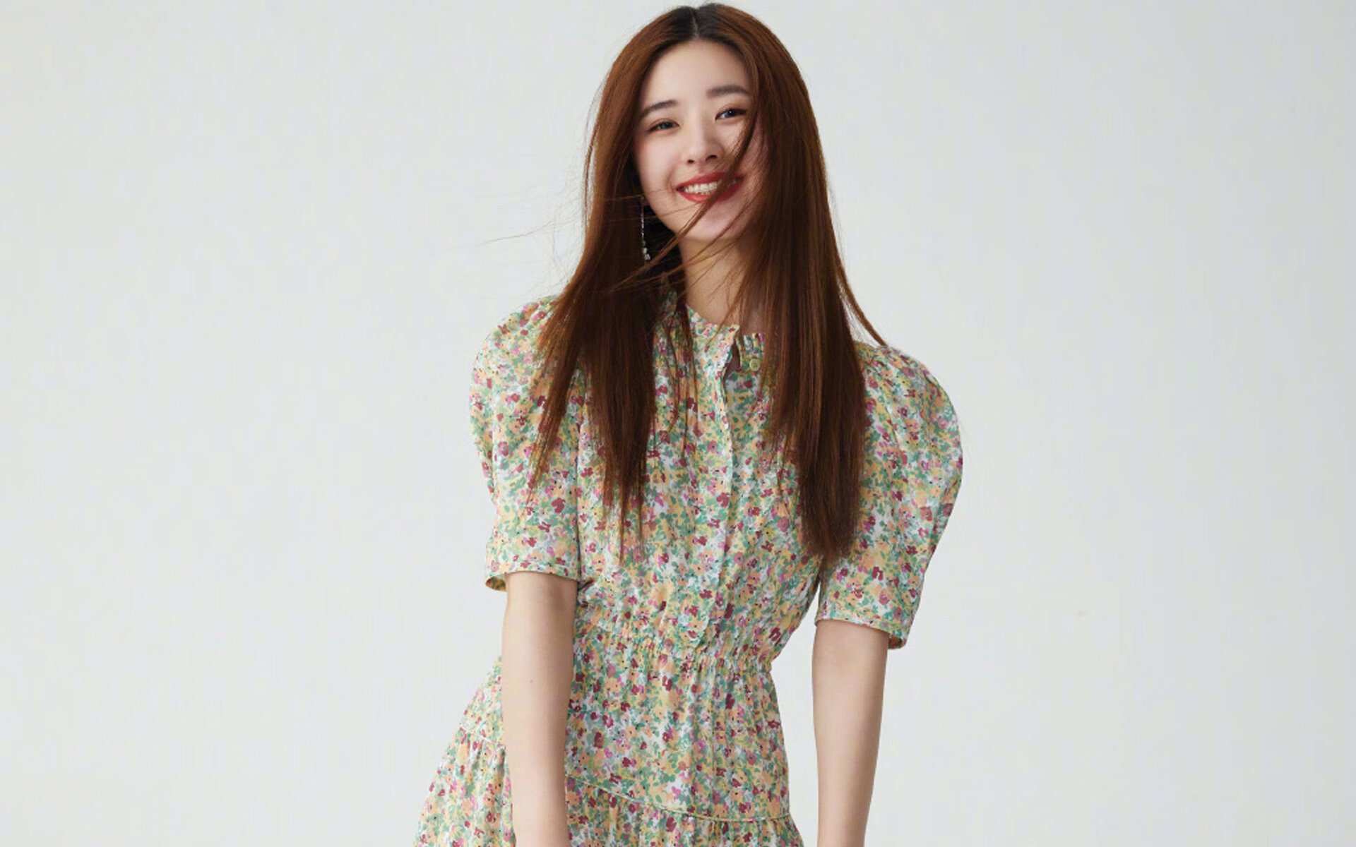 《从零到英雄：新手玩家的电竞成长之路》，从0到英雄