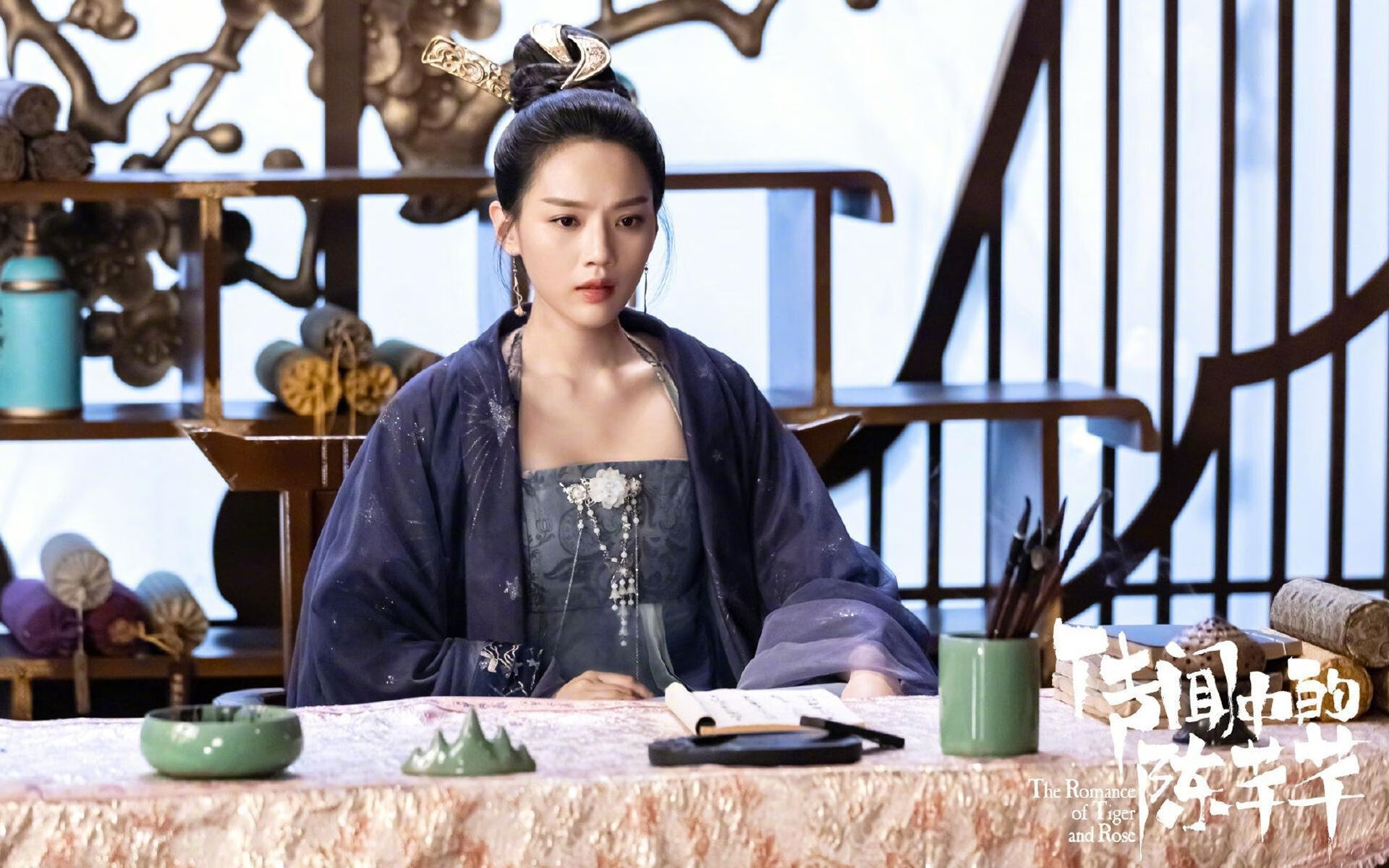 “简阳文体中心:羽毛球赛成为观众的新宠,选手技巧惊艳四座”