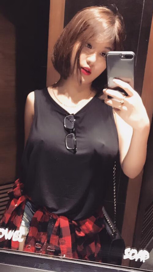 乐鱼电竞在线平台-叶夫根尼娅·奇库诺娃打破个人最佳，创造新纪录，叶夫根尼娅卡纳耶娃