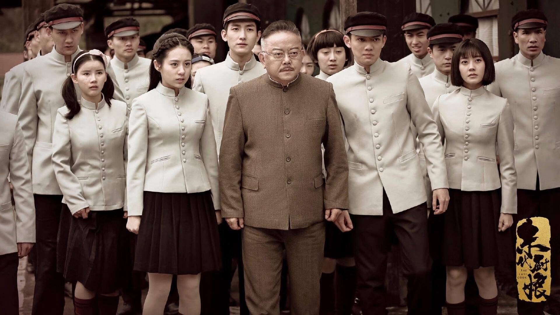 乐鱼电竞在线平台登录入口-球迷收藏热潮，足球纪念品价格攀升，足球纪念章